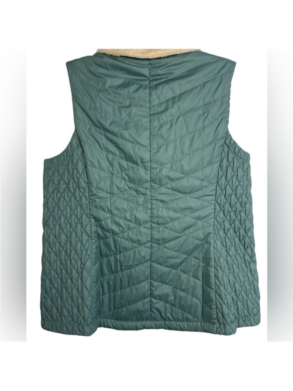 L.L. Bean
L.L. Bean Women's Quilted Vest Full Zip Fleece Lined Size XL - Picture 2 of 11